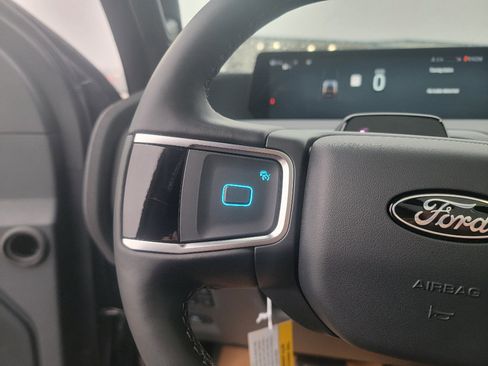 New 2026 Ford Expedition Platinum w/ Stealth Performance Package image 14