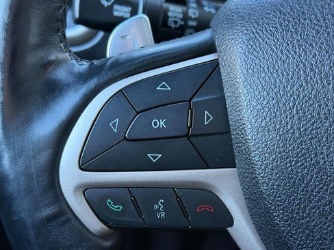 Used 2014 Jeep Grand Cherokee Limited w/ Luxury Group II image 16