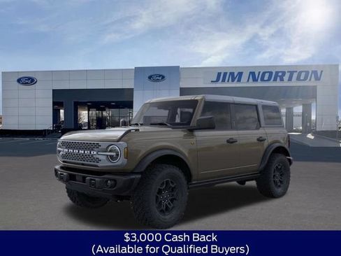 New 2026 Ford Bronco Badlands AWD/4WD image 1