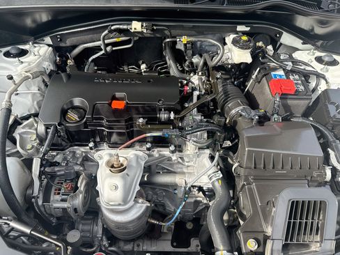 Used 2024 Honda HR-V Sport image 34