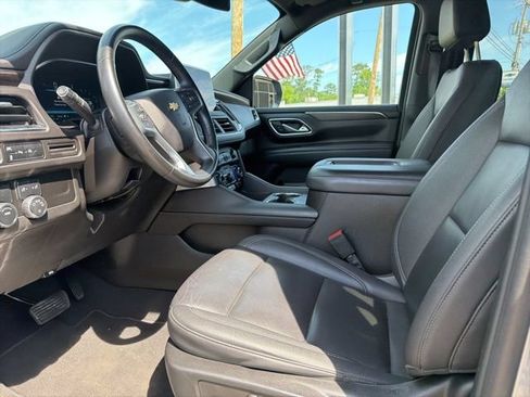 Used 2024 Chevrolet Tahoe LT RWD image 9
