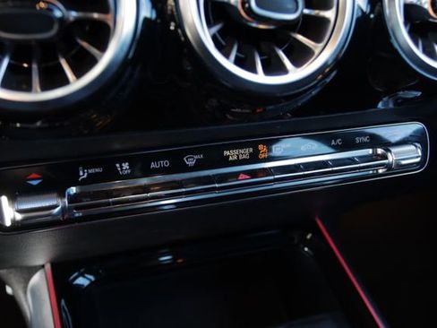 Used 2022 Mercedes-Benz GLA 35 AMG GLA 35 AMG image 20