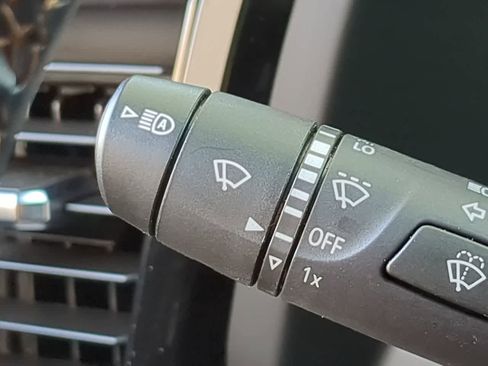 Used 2024 GMC Sierra 1500 AT4 w/ Technology Package image 26