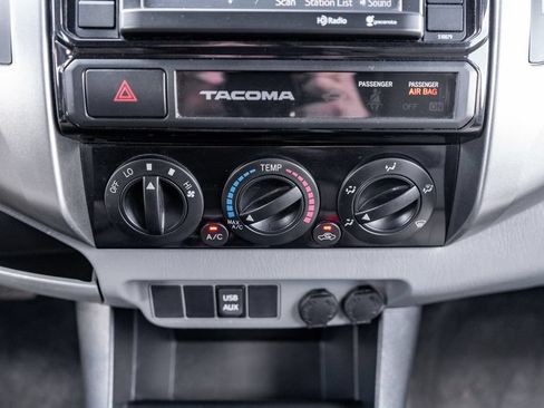 Used 2015 Toyota Tacoma 2WD Access Cab w/ SR5 Package image 27