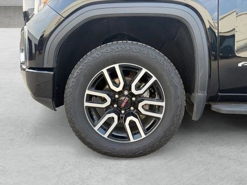 Certified 2021 GMC Sierra 1500 AT4 w/ AT4 Value Package AWD/4WD image 18