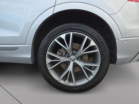 Used 2020 Audi Q8 Premium Plus image 9