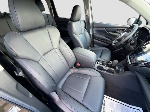 Certified 2025 Subaru Ascent Bronze Edition w/ Onyx Package image 15
