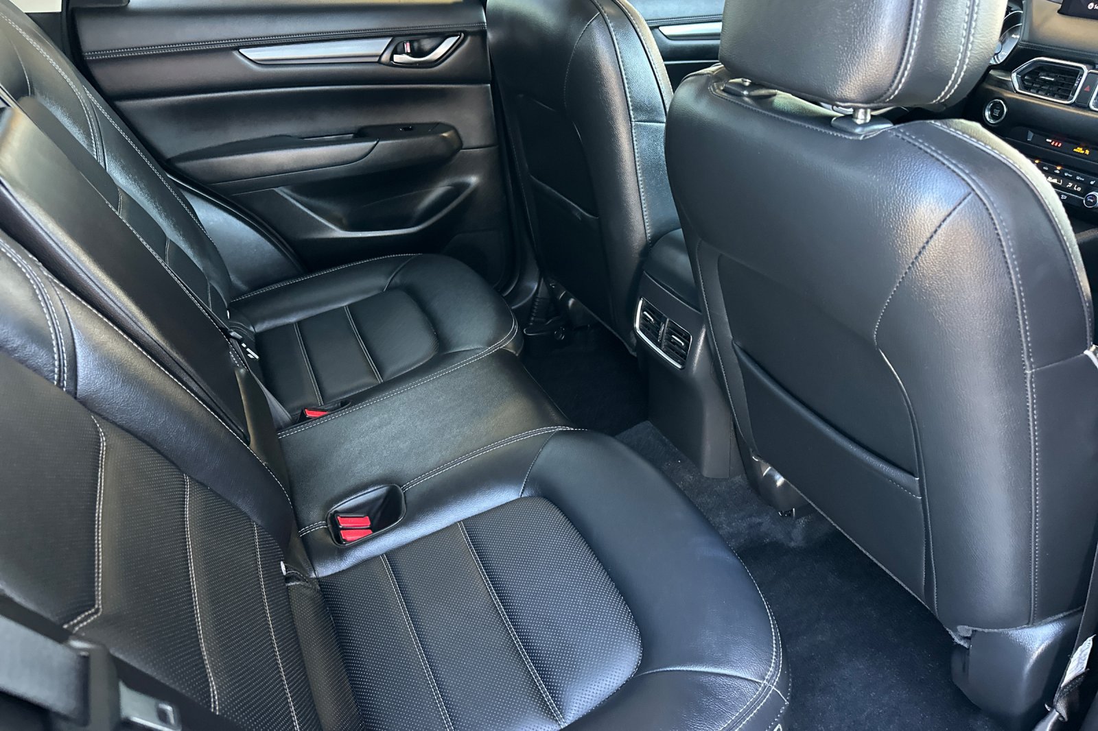 Used 2025 MAZDA CX-5 AWD 2.5 S w/ Preferred Package image 19