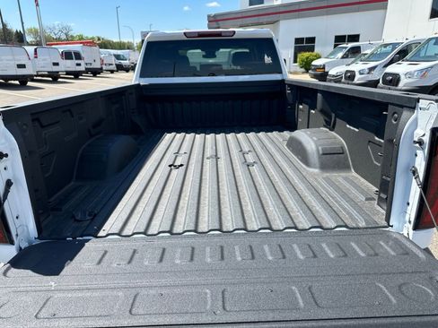 Used 2025 GMC Sierra 3500 Pro AWD/4WD image 13