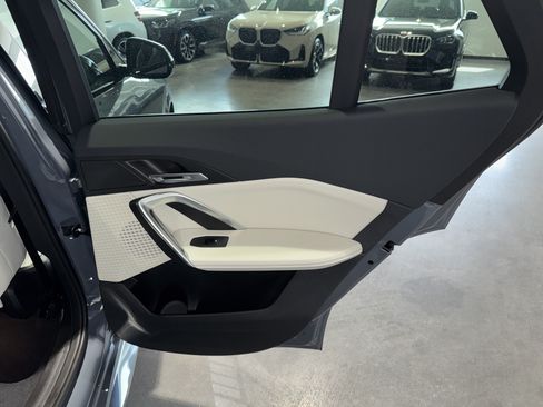 New 2026 BMW X2 xDrive28i w/ M Sport Package AWD/4WD image 10