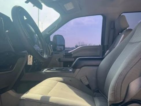 Used 2018 Ford F350 XLT w/ FX4 Off-Road Package image 7