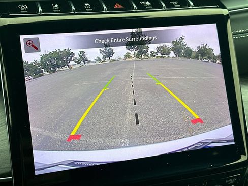 Used 2023 Jeep Grand Cherokee L Overland RWD image 20
