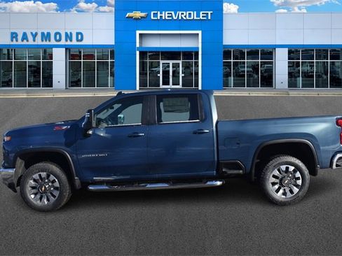 New 2026 Chevrolet Silverado 2500 LT image 7