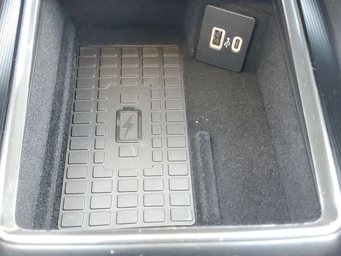 New 2026 Lincoln Corsair Premiere image 23