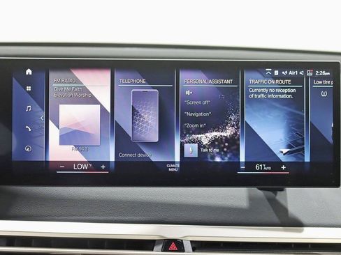 Used 2023 BMW iX xDrive50 w/ Premium Package image 17