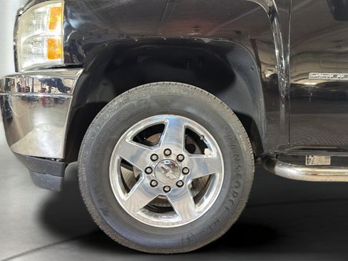 Used 2012 Chevrolet Silverado 2500 LT w/ Suspension Package, Off-Road RWD image 36