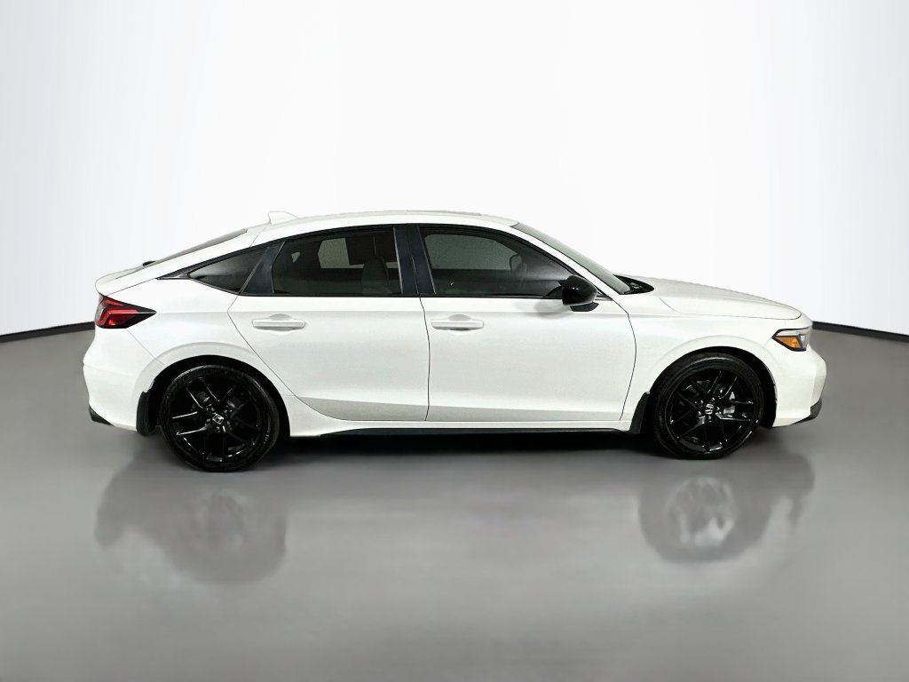 Used 2025 Honda Civic Sport image 7