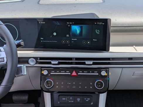 New 2026 Hyundai Tucson Limited w/ Tow & Go Package FWD image 18