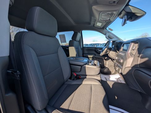 Certified 2022 Chevrolet Silverado 1500 Custom w/ LPO, Dark Essentials Package image 39