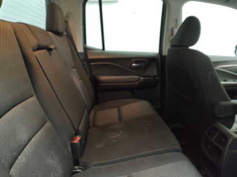 Used 2018 Honda Ridgeline Sport image 19