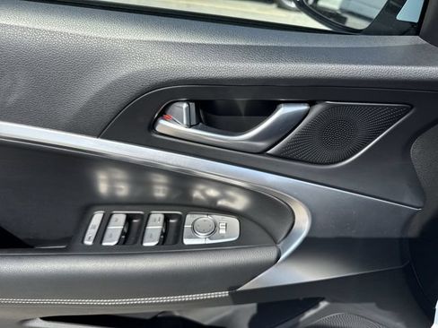 Used 2026 Genesis G70 2.5T AWD/4WD image 23