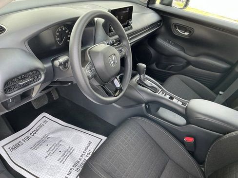 Used 2025 Honda HR-V LX image 14