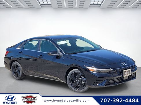 New 2026 Hyundai Elantra SEL Sport Premium FWD image 1
