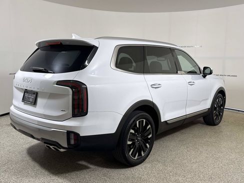 Used 2023 Kia Telluride SX AWD/4WD image 5