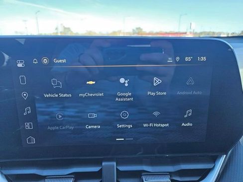 New 2026 Chevrolet Equinox LT FWD image 19