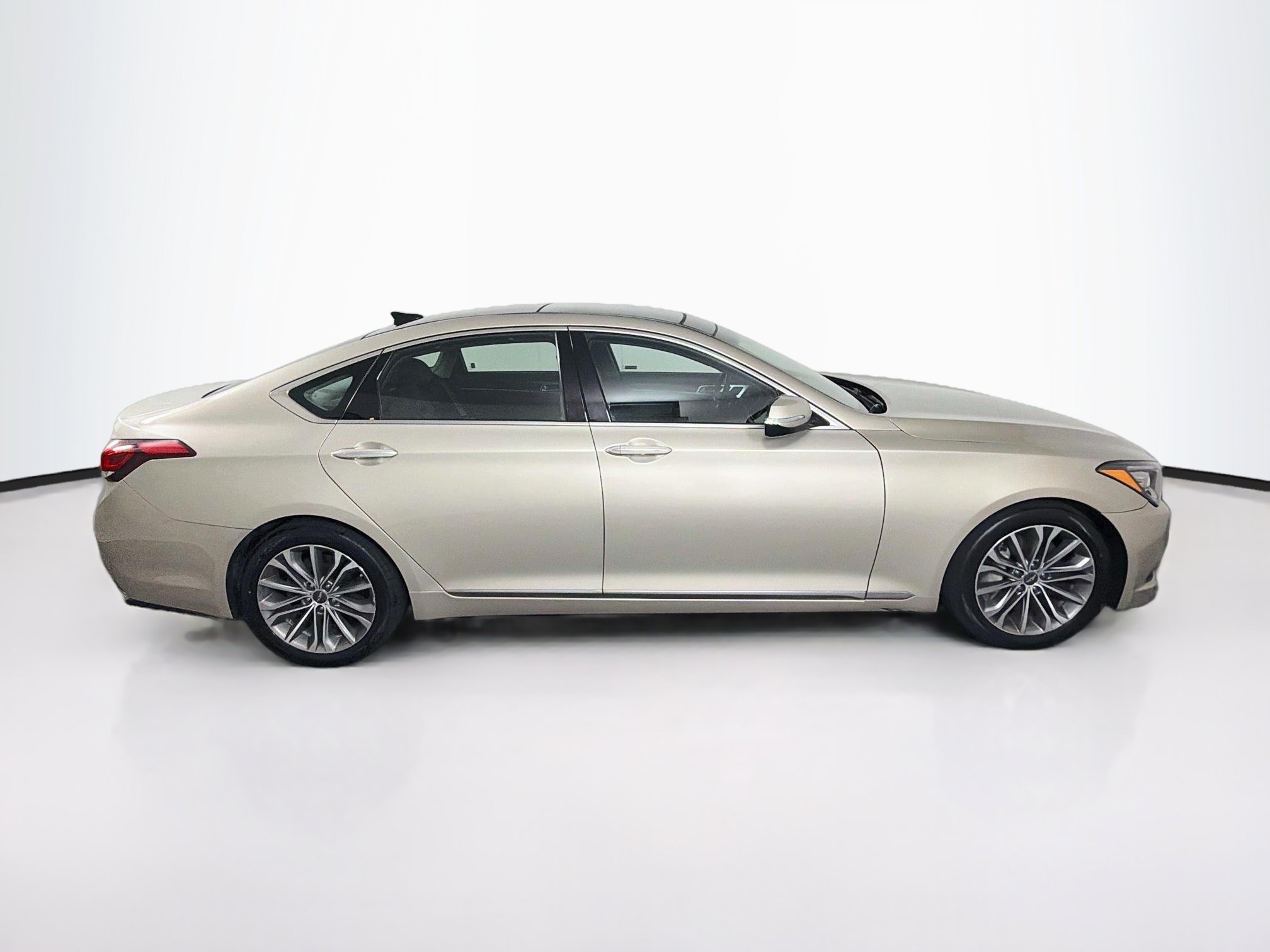 Used 2015 Hyundai Genesis 3.8 w/ Option Group 02 AWD/4WD image 10