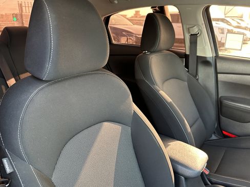 Used 2023 Kia Forte LXS w/ LXS Technology Package image 14