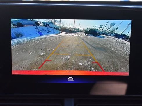 Certified 2024 Chevrolet Trax LT w/ Driver Confidence Package image 29