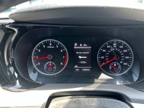 Used 2024 Kia K5 GT-Line w/ GT-Line Premium Package FWD image 4