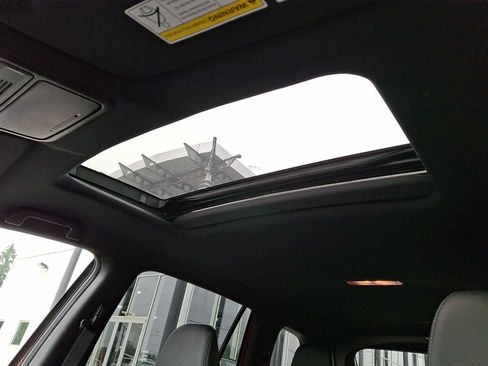 Used 2023 Honda Passport EX-L image 12