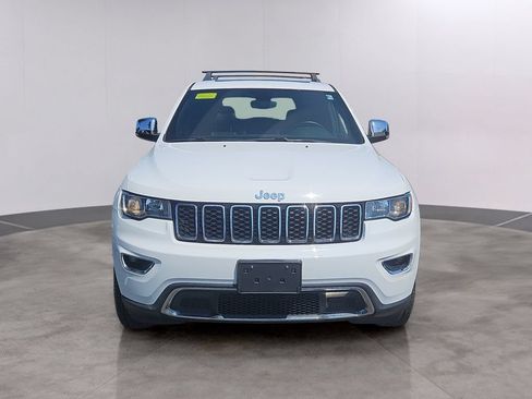 Used 2018 Jeep Grand Cherokee Limited AWD/4WD image 2