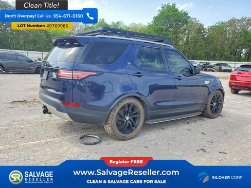 Used 2017 Land Rover Discovery HSE AWD/4WD image 4