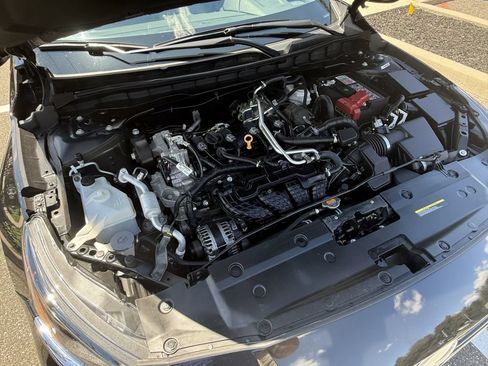 Certified 2025 Nissan Altima 2.5 S FWD image 24