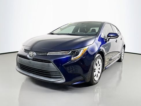 Used 2023 Toyota Corolla LE image 10