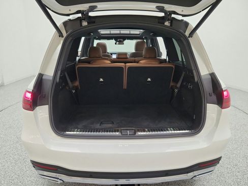 Certified 2024 Mercedes-Benz GLS 450 4MATIC image 36