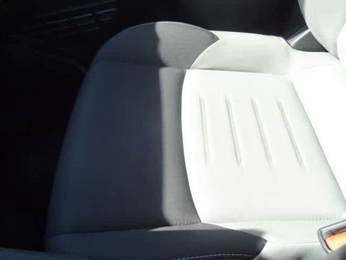 Used 2025 Toyota Tacoma TRD Off-Road w/ TRD Off Road Upgrade Package image 15