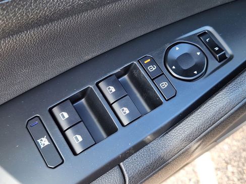 New 2026 Kia Sportage X-Line AWD/4WD image 9