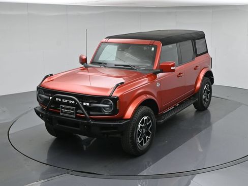 Certified 2024 Ford Bronco Outer Banks AWD/4WD image 38