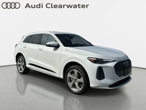 New 2025 Audi Q5 Premium Plus image 7