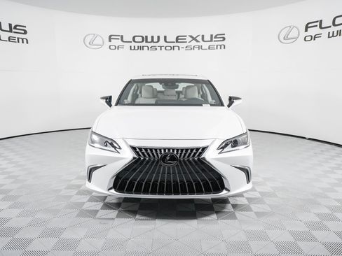 New 2025 Lexus ES 350 w/ Premium Package image 2