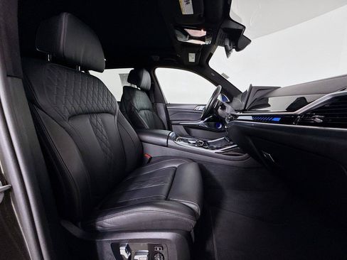 Used 2024 BMW X7 M60i w/ Executive Package AWD/4WD image 32