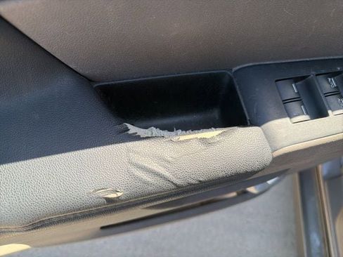 Used 2012 Honda Odyssey Touring image 12