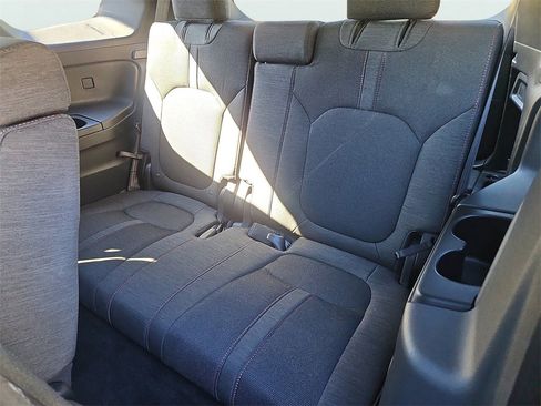 Certified 2025 Honda Pilot Sport image 30