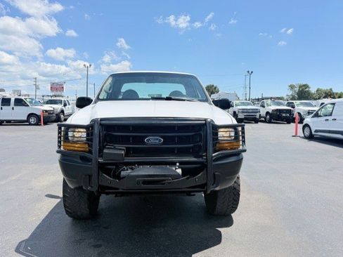 Used 2000 Ford F250 XL AWD/4WD image 2