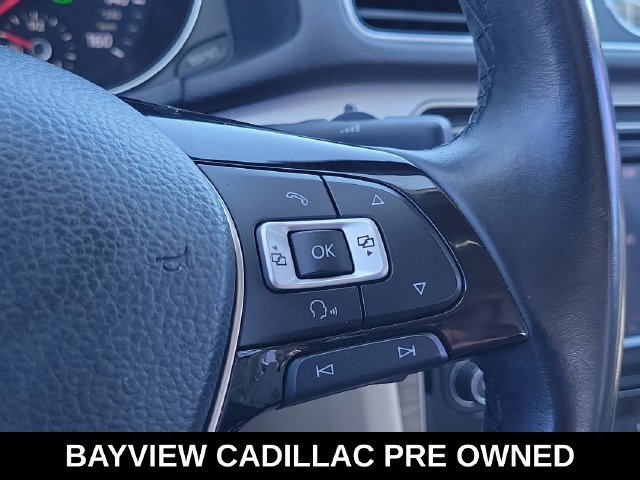 Used 2017 Volkswagen Passat 1.8T SE FWD image 24