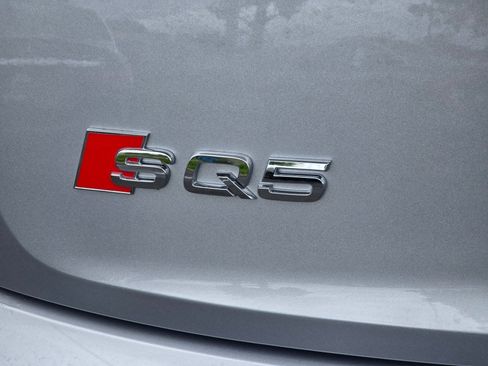 Used 2023 Audi SQ5 Prestige w/ Prestige Package AWD/4WD image 35